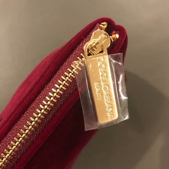 🔹Dolce & Gabbana Beauty Pouch - Picture 5 of 7